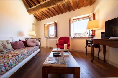 Casa Colette Cosy in Center Town – Фото 5